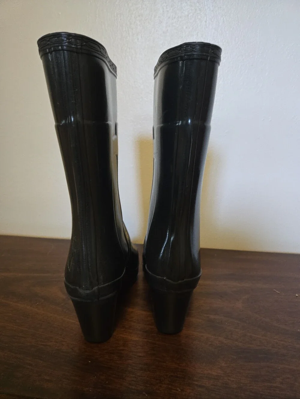 Hunter Kellan Wedge Round Toe Rain Boots Black 6